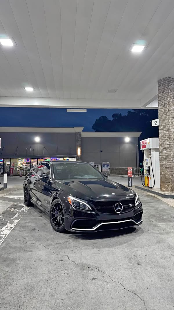2017 Mercedes-Benz Mercedes-AMG C-Class - C 63 AMG Sedan 4D