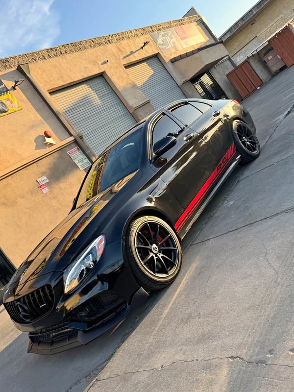 2016 Mercedes-Benz Mercedes-AMG C-Class - C 63 AMG Sedan 4D