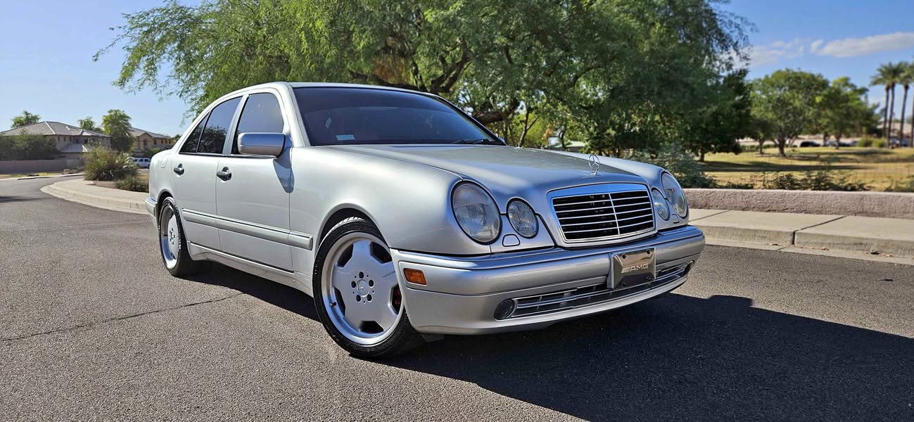 1999 Mercedes-Benz E-Class - E 55 AMG Sedan 4D