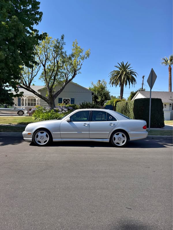 2001 Mercedes-Benz E-Class - E55 AMG
