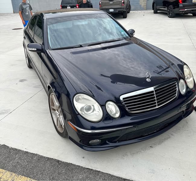 2006 Mercedes-Benz AMG E55 BLUE INTERIOR 145k mileage