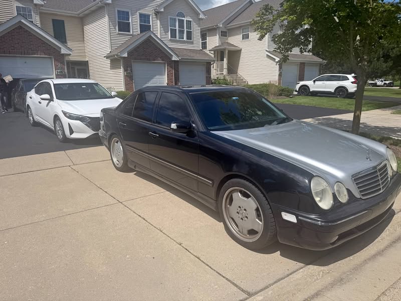 2000 Mercedes-Benz e55 AMG