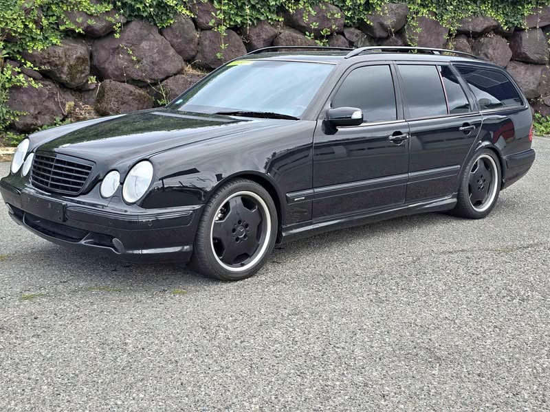 2000 Mercedes-Benz E-Class - E 55 AMG Wagon 4D