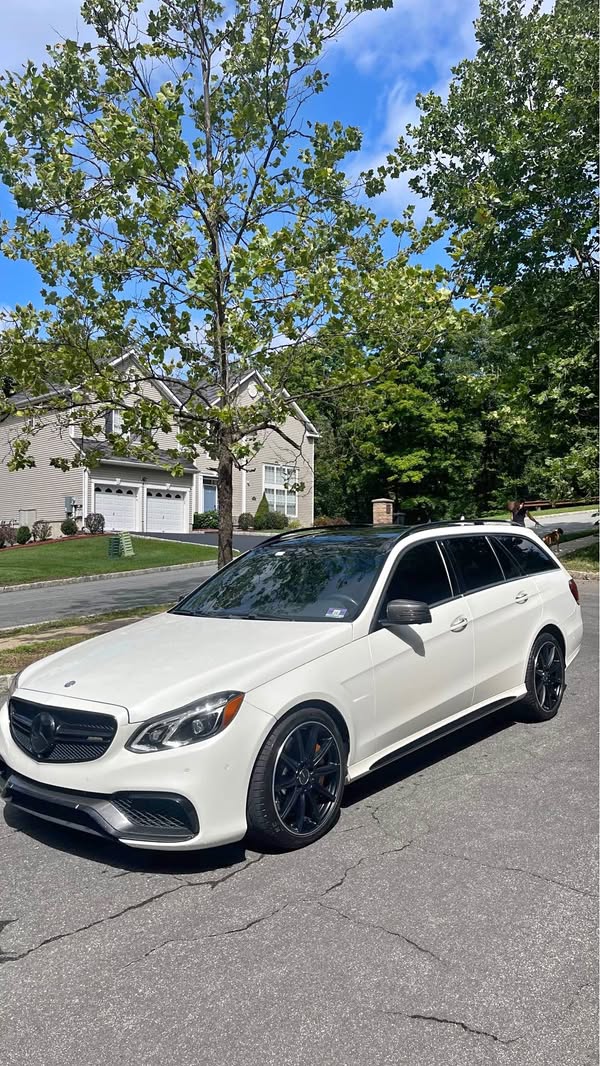 2015 Mercedes-Benz Mercedes-AMG E-Class - E 63 S AMG Wagon 4D