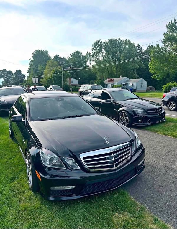 2011 Mercedes-Benz Mercedes-AMG E-Class - E63 amg