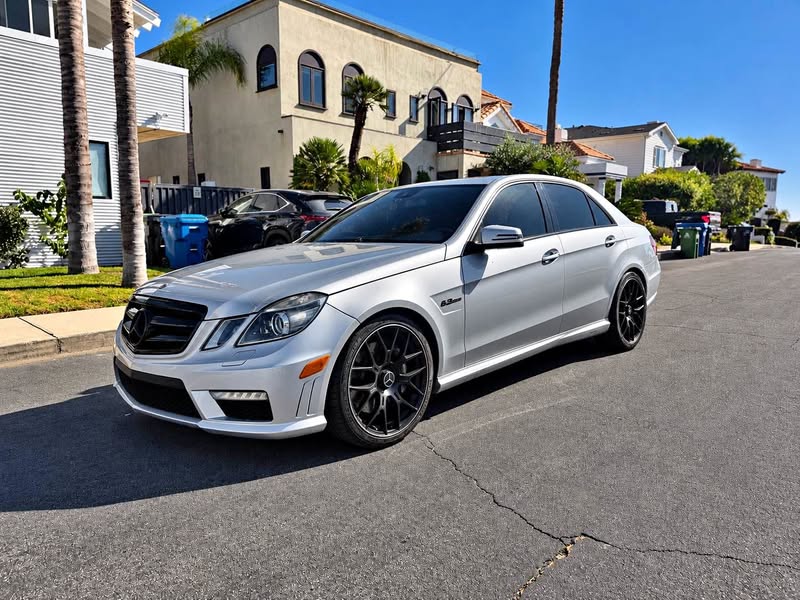 2010 Mercedes-Benz Mercedes-AMG E-Class - E63