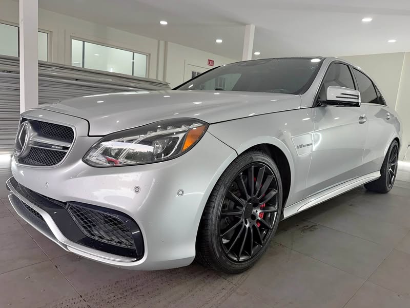 2014 Mercedes-Benz E-Class - E 63 AMG 4MATIC S-Model Sedan 4D