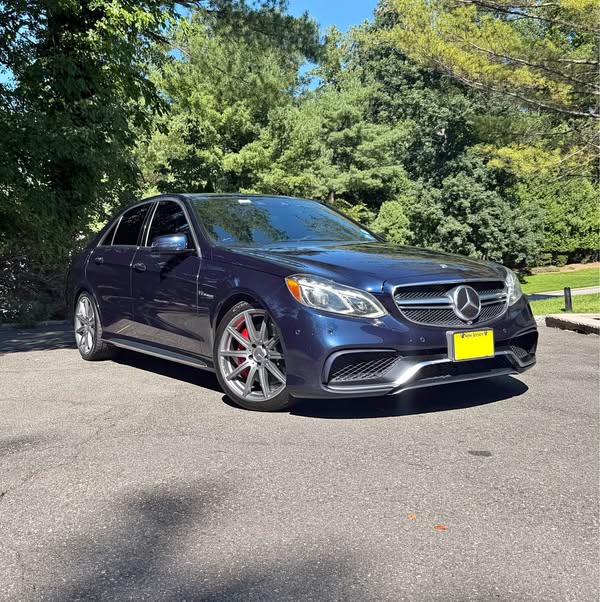 2014 Mercedes-Benz E63 AMG S