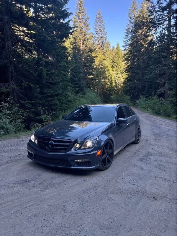 2012 Mercedes-Benz Mercedes-AMG E-Class - E 63 S AMG Sedan 4D