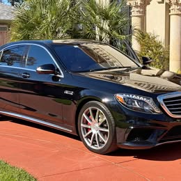 2016 Mercedes-Benz AMG S63 Sedan