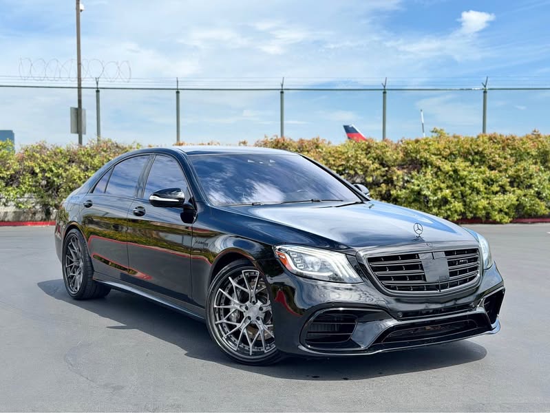 2018 Mercedes-Benz S-Class - S 63 AMG 4MATIC Sedan 4D
