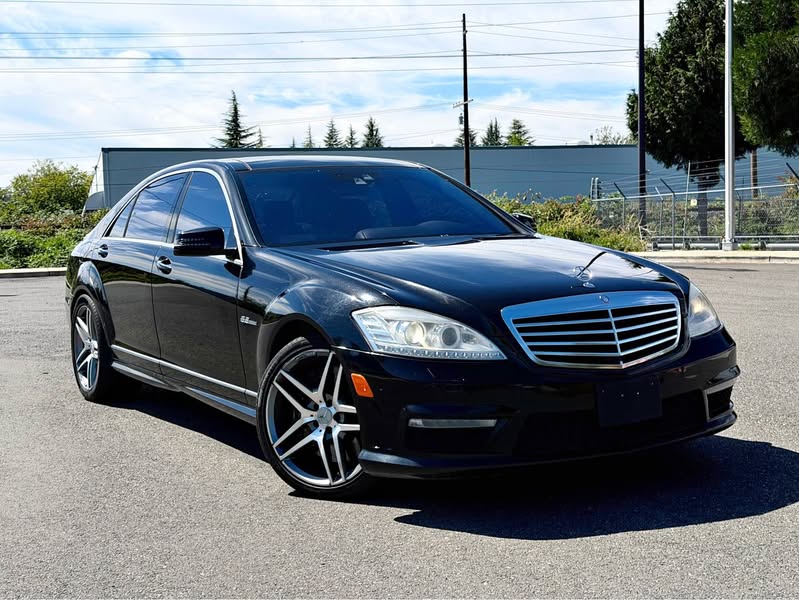 2011 Mercedes-Benz Mercedes-AMG S-Class - S 63 AMG Sedan 4D