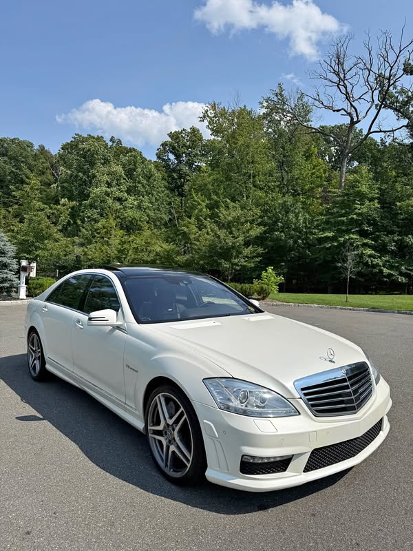 2012 Mercedes-Benz S-Class - S 63 AMG Sedan 4D
