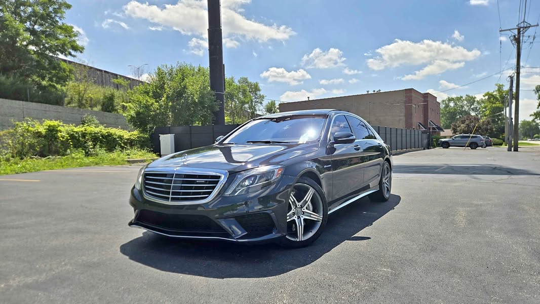 2015 Mercedes-Benz S-Class - S 63 AMG 4MATIC Sedan 4D