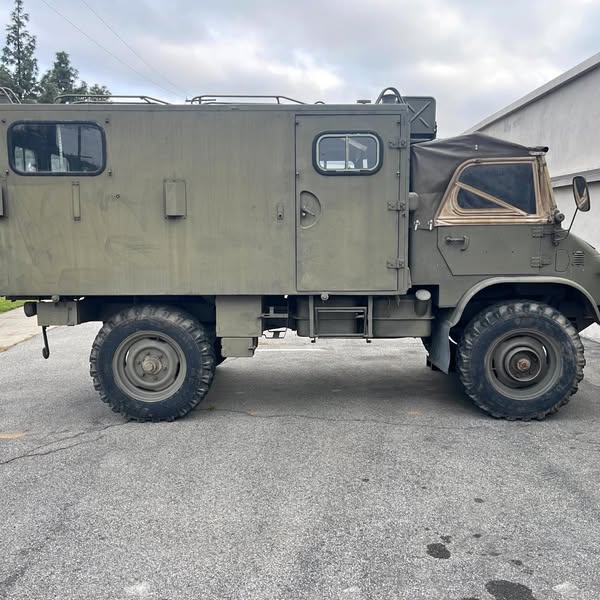 1965 Mercedes-Benz unimog 404