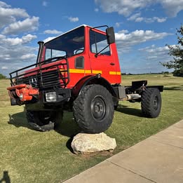 1988 Mercedes-Benz Unimog U1300L