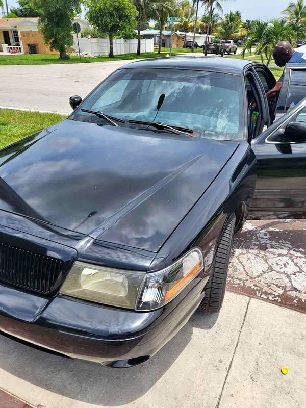 2003 Mercury Marauder - Sedan 4D