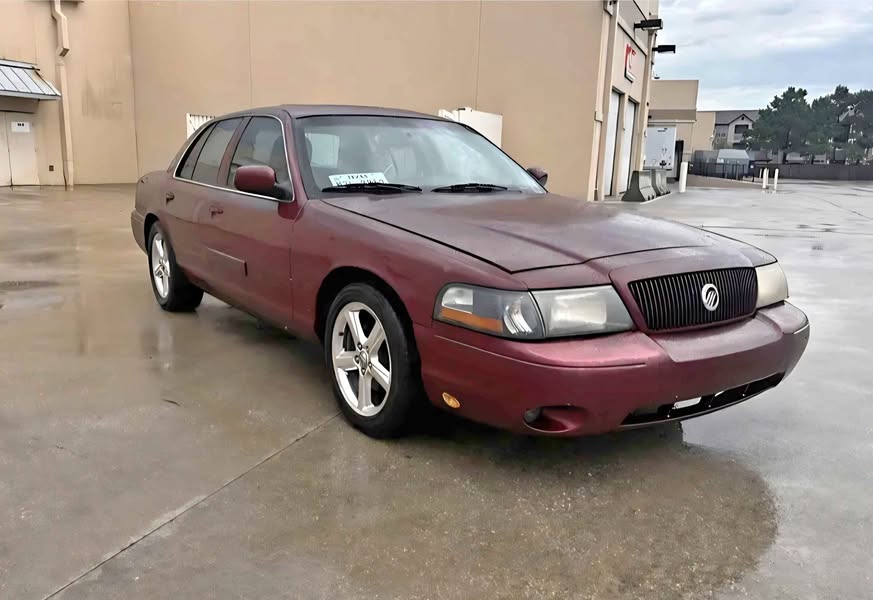 2004 Mercury Marauder - Sedan 4D
