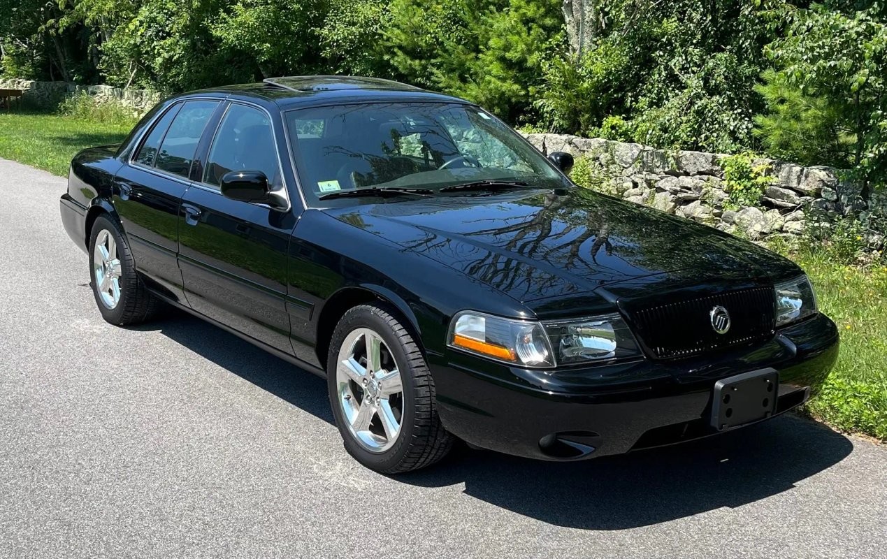 2004 Mercury Marauder