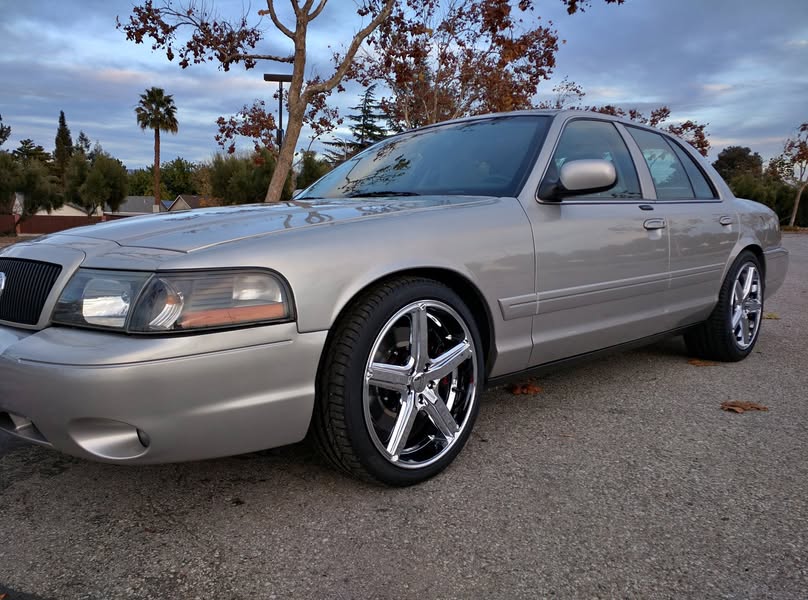2004 Mercury Marauder