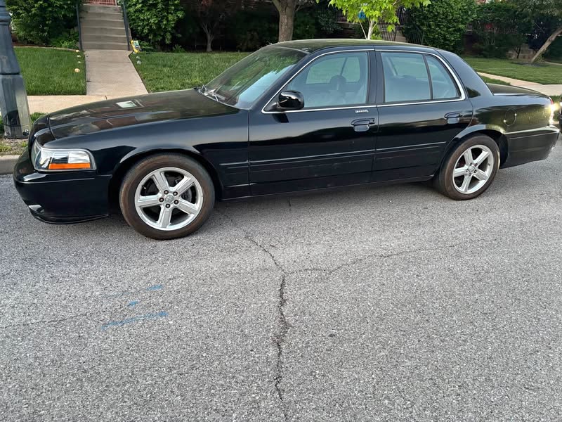 2003 Mercury Marauder - Sedan 4D