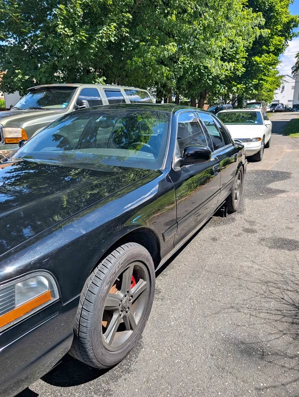 2004 Mercury Marauder - Sedan 4D