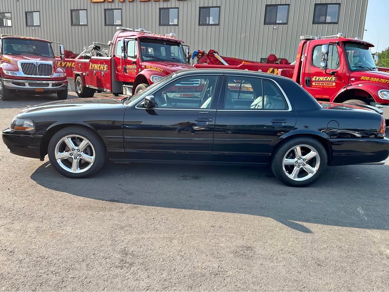 2003 Mercury Marauder Sedan 4D