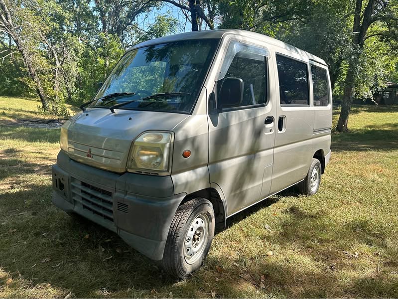 1999 Mitsubishi minicab 4wd kei van