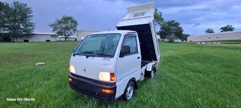 1998 Mitsubishi MINICAB DUMP
