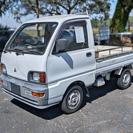 1997 Mitsubishi MINICAB
