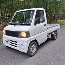 2001 Mitsubishi Minicab JA Super Custom 5 Speed 4x4 Hi\/Lo farm use - private property