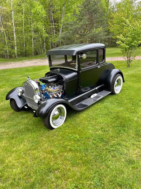 1928 Ford Model A coupe