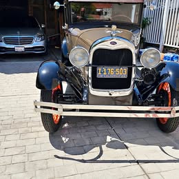 1928 Ford model a