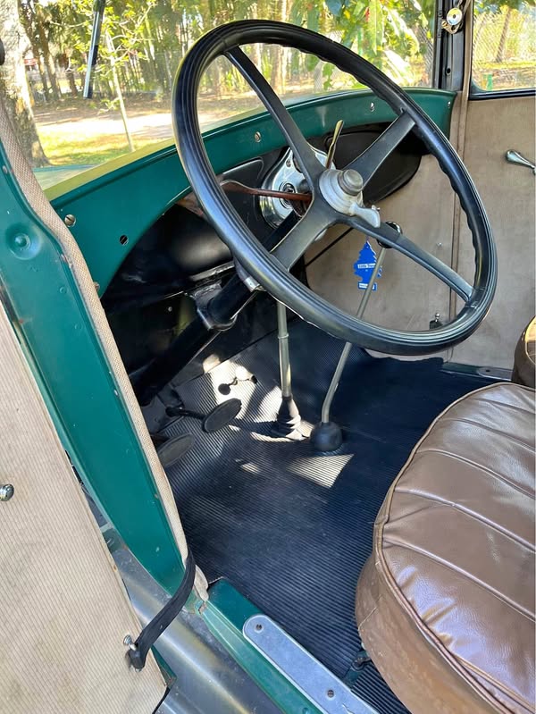1929 Ford Classic Model A Tudor
