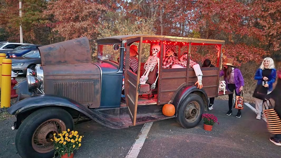 1930 Ford Tudor Model A Woody