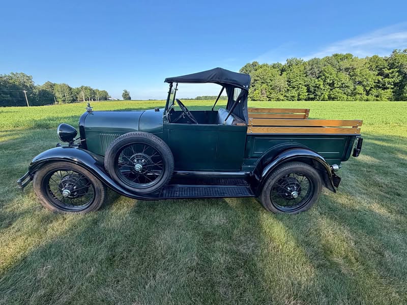 1928 Ford model a roadster pickup
