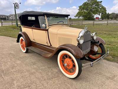 1929 Ford Model A - Phaeton