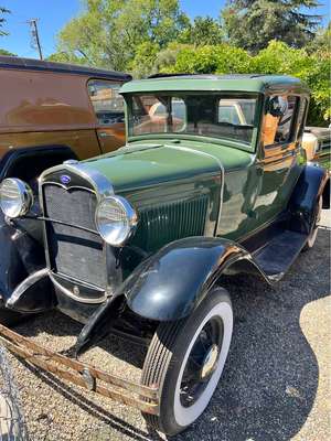 1931 Ford Model A - model A