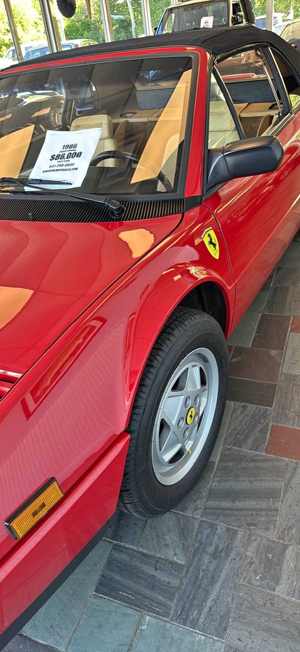 1985 Ferrari Mondial - 3.2