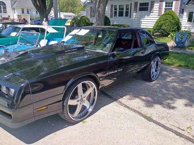 1987 Chevrolet Monte Carlo - SS aero couple