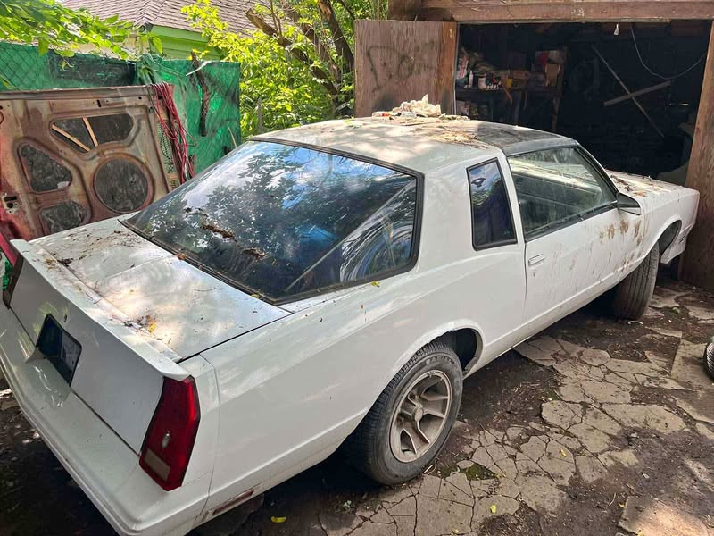 1987 Chevrolet Monte Carlo - Aerocoupe
