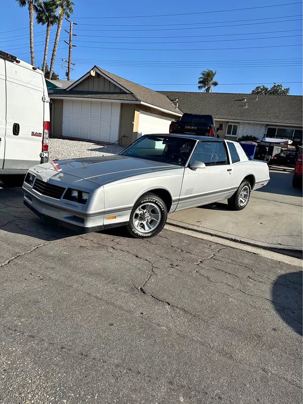 1987 Chevrolet Monte Carlo - Aerocoupe SS