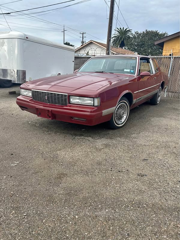 1988 Chevrolet Monte Carlo - Luxury sport