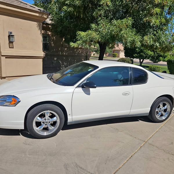 2006 Chevrolet Monte Carlo