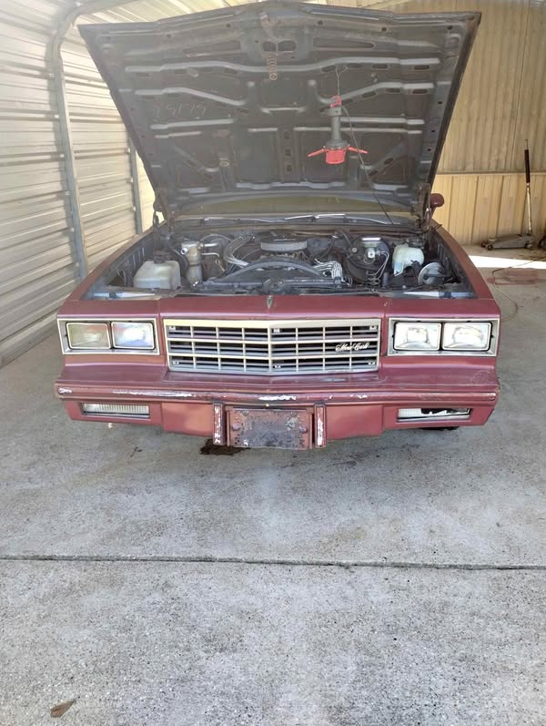 1985 Chevrolet Monte Carlo - Grey