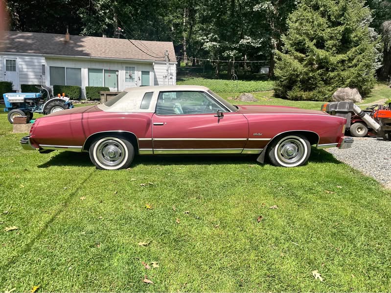 1975 Chevrolet Monte Carlo - Landau