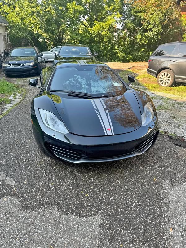2012 Mclaren MP4-12C - Coupe 2D