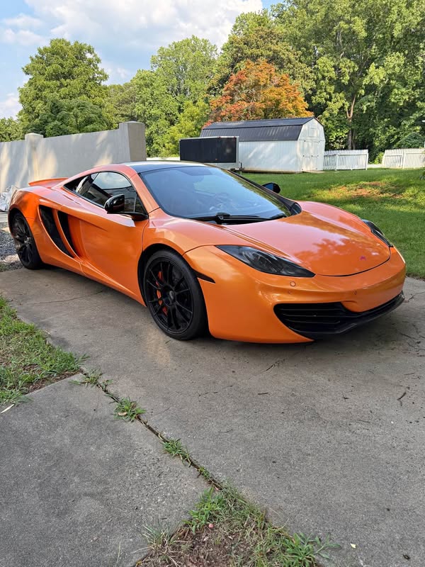 2012 Mclaren MP4-12C - Coupe 2D