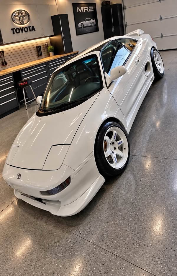 1992 Toyota MR2 - Coupe 2D