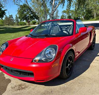 2001 Toyota MR2 - TRD
